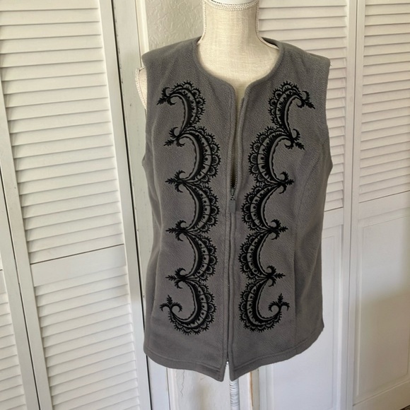 Bob Mackie Gray Fleece Vest Black Embroidered Zip Up & Pockets size‎ M - Picture 1 of 5